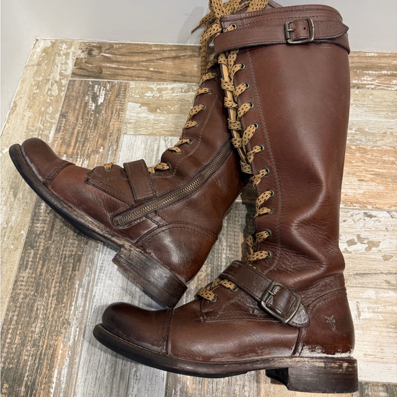 Frye Shoes - THE FRYE COMPANY~GENUINE LEATHER~BROWN~LACE UP~TALL BOOTS~WOMENS~SZ 8~EUC